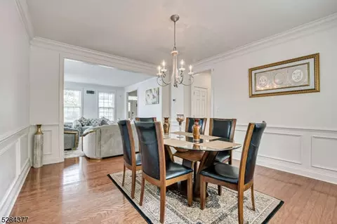 39 Crestview Dr, Clinton, NJ 08809 photo 12
