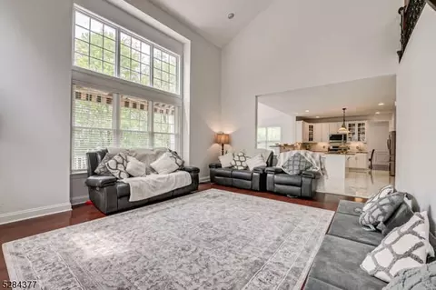 39 Crestview Dr, Clinton, NJ 08809 photo 22