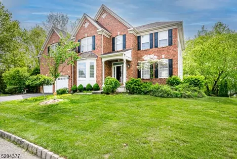 39 Crestview Dr, Clinton, NJ 08809 photo 6