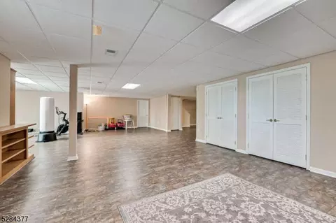 39 Crestview Dr, Clinton, NJ 08809 photo 35