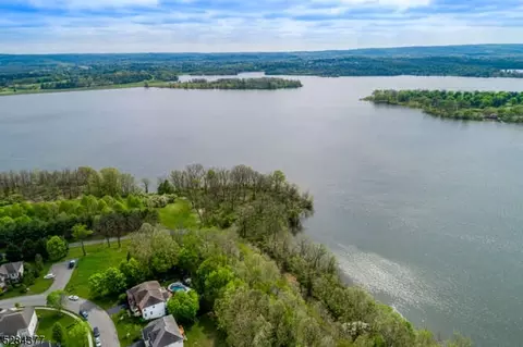 39 Crestview Dr, Clinton, NJ 08809 photo 40