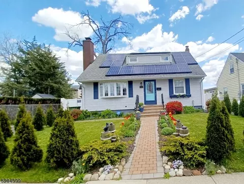 111 Prospect St, Roselle, NJ 07203