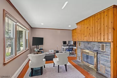 353 Hillcrest Ave, Plainfield, NJ 07062 photo 7