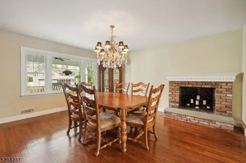 57 Lenox Rd, Wayne, NJ 07470 photo 7