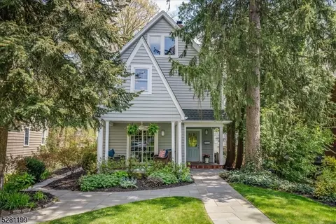 12 Brookside Rd, Maplewood, NJ 07040