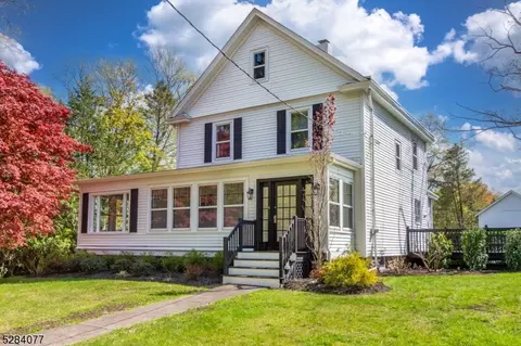 414 Franklin Ave, Wyckoff, NJ 07481