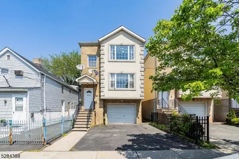 431 Fulton St, Elizabeth City, NJ 07206