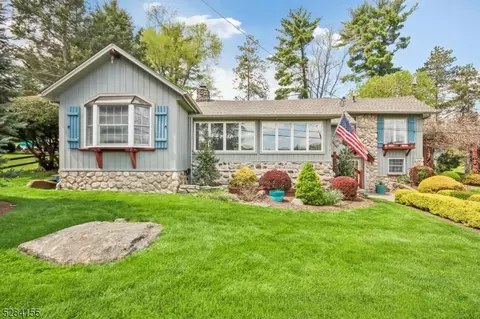 477 W Shore Trl, Sparta, NJ 07871