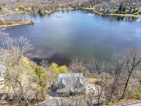 6 Wawayanda Rd, Vernon Twp, NJ 07422