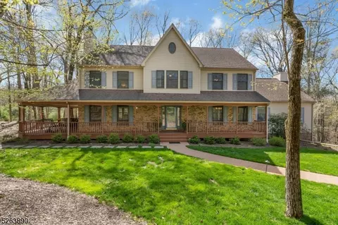 931 Vosseller Ave, Bridgewater Twp, NJ 08836