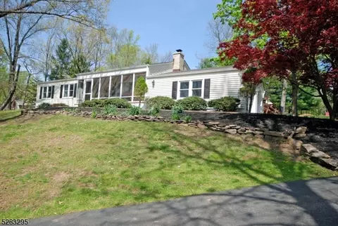 108 Cherryville Hollow Rd, Flemington, NJ 08822