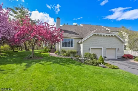 169 Easedale Rd, Wayne, NJ 07470