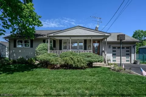 532 Sidorske Ave, Manville, NJ 08835
