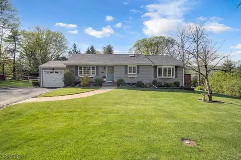 75 Jackson Valley Rd, Washington, NJ 07882