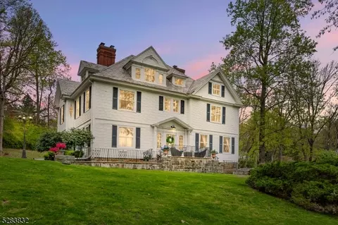 22 Hamilton Ave, Morristown, NJ 07960
