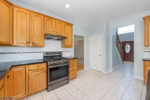 345 Hoover Ave, Edison, NJ 08837 photo 12