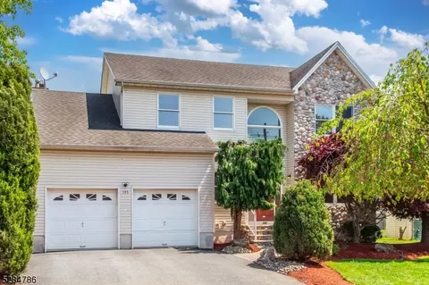 345 Hoover Ave, Edison, NJ 08837 photo 2