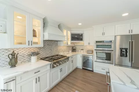 164 Jackson Ave, Wayne, NJ 07470 photo 10