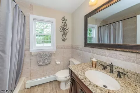 164 Jackson Ave, Wayne, NJ 07470 photo 14