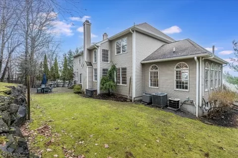 29 Vista Trl, Wayne, NJ 07470 photo 35