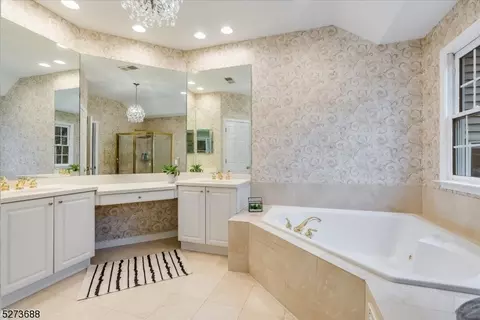 29 Vista Trl, Wayne, NJ 07470 photo 22