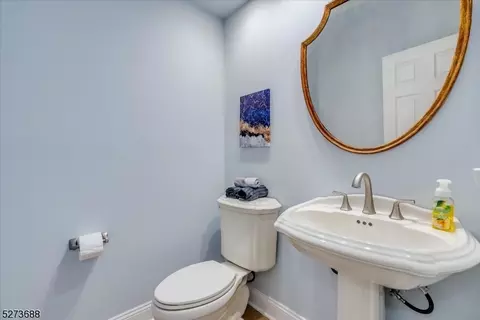 29 Vista Trl, Wayne, NJ 07470 photo 11