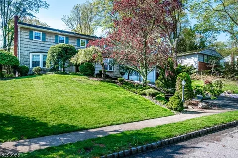 42 Central Ave, East Brunswick, NJ 08816