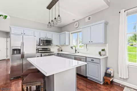 1 Spring Hollow Rd, Wantage, NJ 07461 photo 5