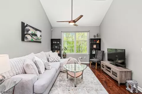 1 Spring Hollow Rd, Wantage, NJ 07461 photo 9