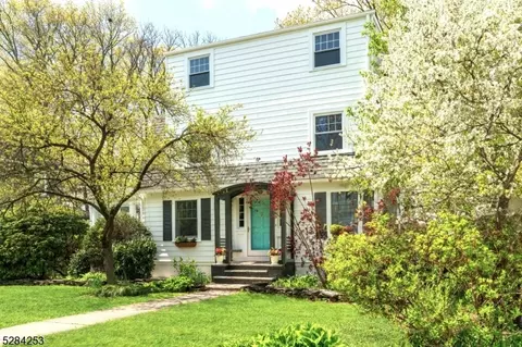 669 Prospect St, Maplewood, NJ 07040