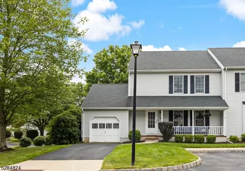 19 Kingswood Rd, Somerville, NJ 08876