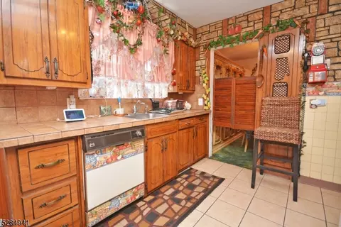 1023-1025 Plainfield, Plainfield, NJ 07060 photo 9