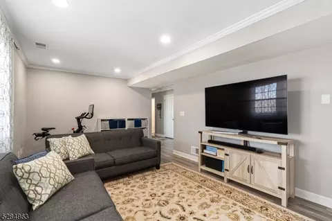 9 Crest Dr, Randolph, NJ 07869 photo 20