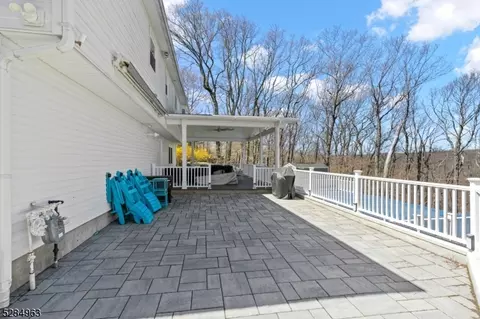 9 Crest Dr, Randolph, NJ 07869 photo 32