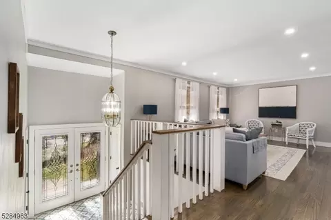 9 Crest Dr, Randolph, NJ 07869 photo 5