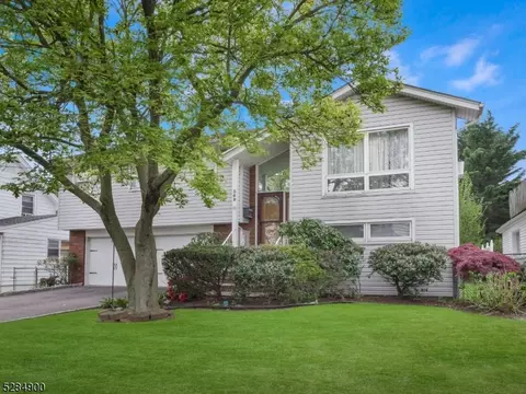 369 Colfax Ave, Clifton, NJ 07013