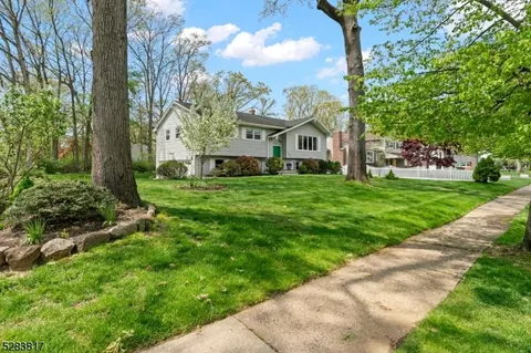 32 Hershey Rd, Wayne, NJ 07470 photo 4