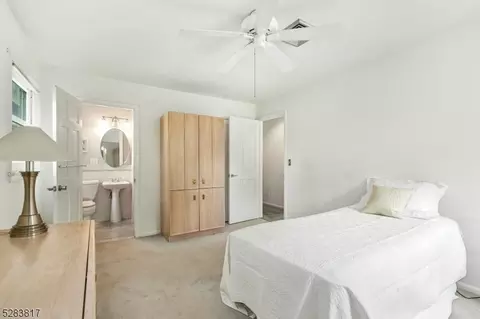 32 Hershey Rd, Wayne, NJ 07470 photo 12