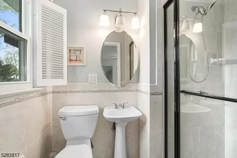 32 Hershey Rd, Wayne, NJ 07470 photo 14