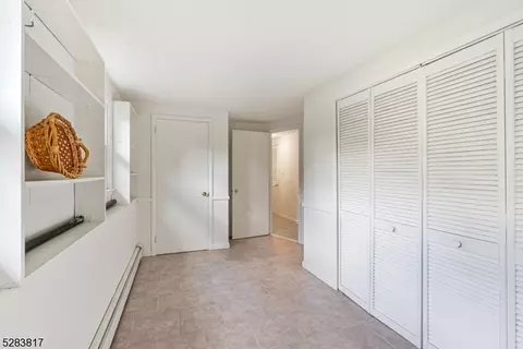 32 Hershey Rd, Wayne, NJ 07470 photo 23