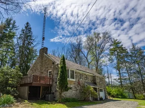 114 Ravine Rd, Greenwich Twp, NJ 08886