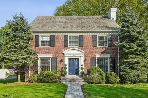 40 Mayhew Dr, South Orange, NJ 07079