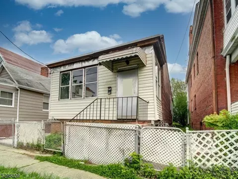 167 Chapman St, City Of Orange, NJ 07050
