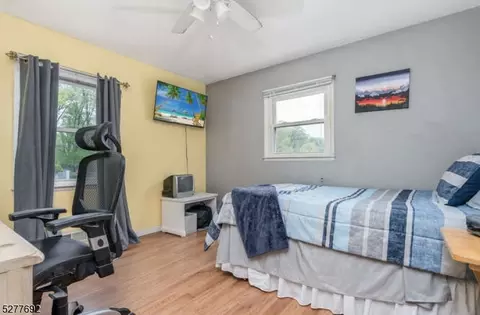 23 Meyer Rd, Edison, NJ 08817 photo 22