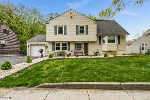 23 Meyer Rd, Edison, NJ 08817