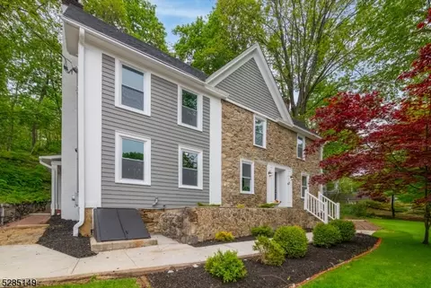 67 Fairview Ave, High Bridge, NJ 08829