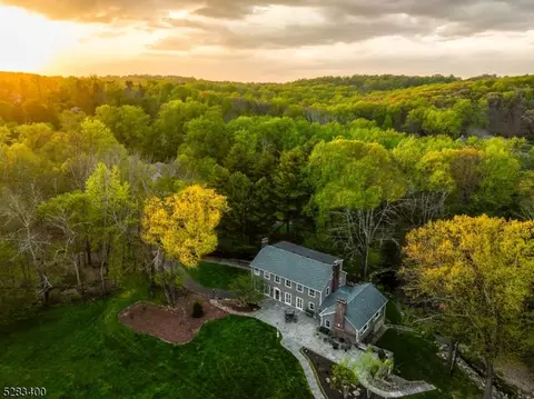 111-113 Lloyd Rd, Bernardsville, NJ 07924