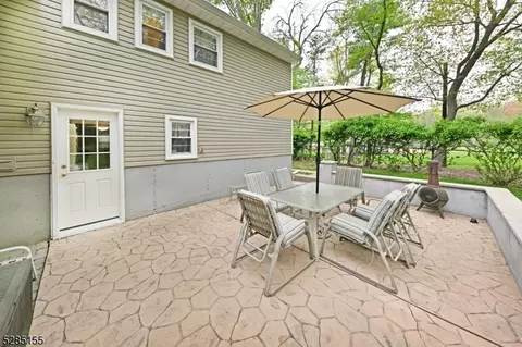 287 Spencer Pl, Paramus, NJ 07652 photo 28