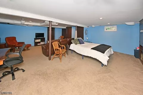 287 Spencer Pl, Paramus, NJ 07652 photo 25