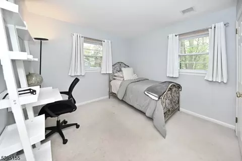 287 Spencer Pl, Paramus, NJ 07652 photo 19